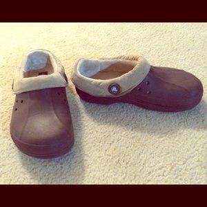 Men’s corduroy-lined Crocs 🐊 Excellent Condition